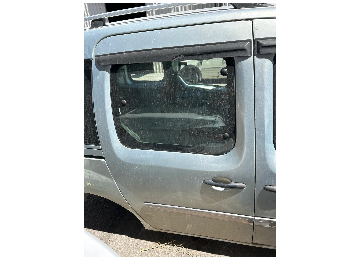 Renault Kangoo 3 YAN SÜRGÜ KAPI
