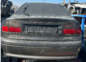 RENAULT LAGUNA BAGAJ KAPISI