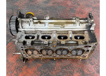 RENAULT MEGANE2 1.6 BENZİN SİLİNDİR KAPAĞI
