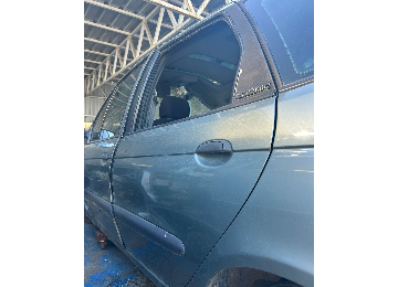 RENAULT SCENİC SOL ARKA KAPI